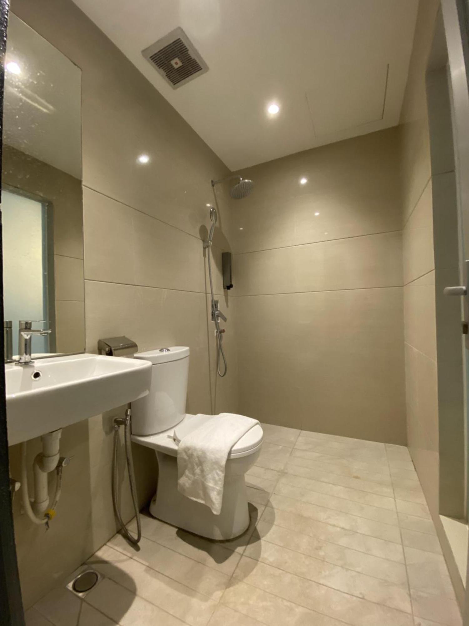 T Hotel Jalan Sultanah อลอร์สตาร์ ภายนอก รูปภาพ